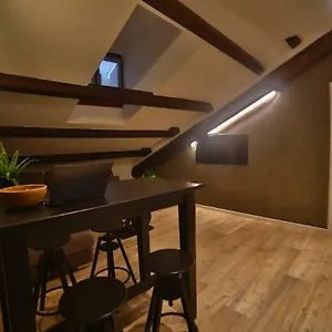 moscova-attic-near-duomo.italymilanhotels.net/