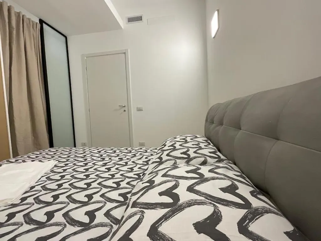 Viale Lunigiana Big Apartments Milan Italy